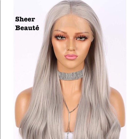 Sheer Beauté 22inch Platinum Grey Lace Front Wig - Picture 1 of 7